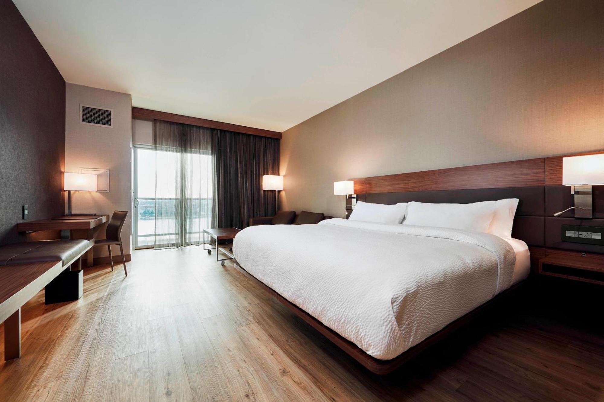 Ac Hotel By Marriott Cincinnati At The Banks Εξωτερικό φωτογραφία