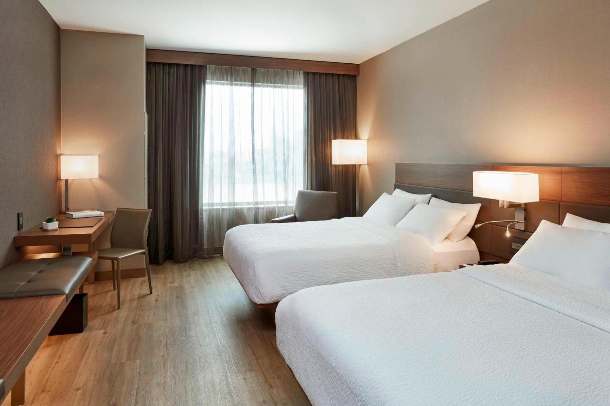 Ac Hotel By Marriott Cincinnati At The Banks Εξωτερικό φωτογραφία