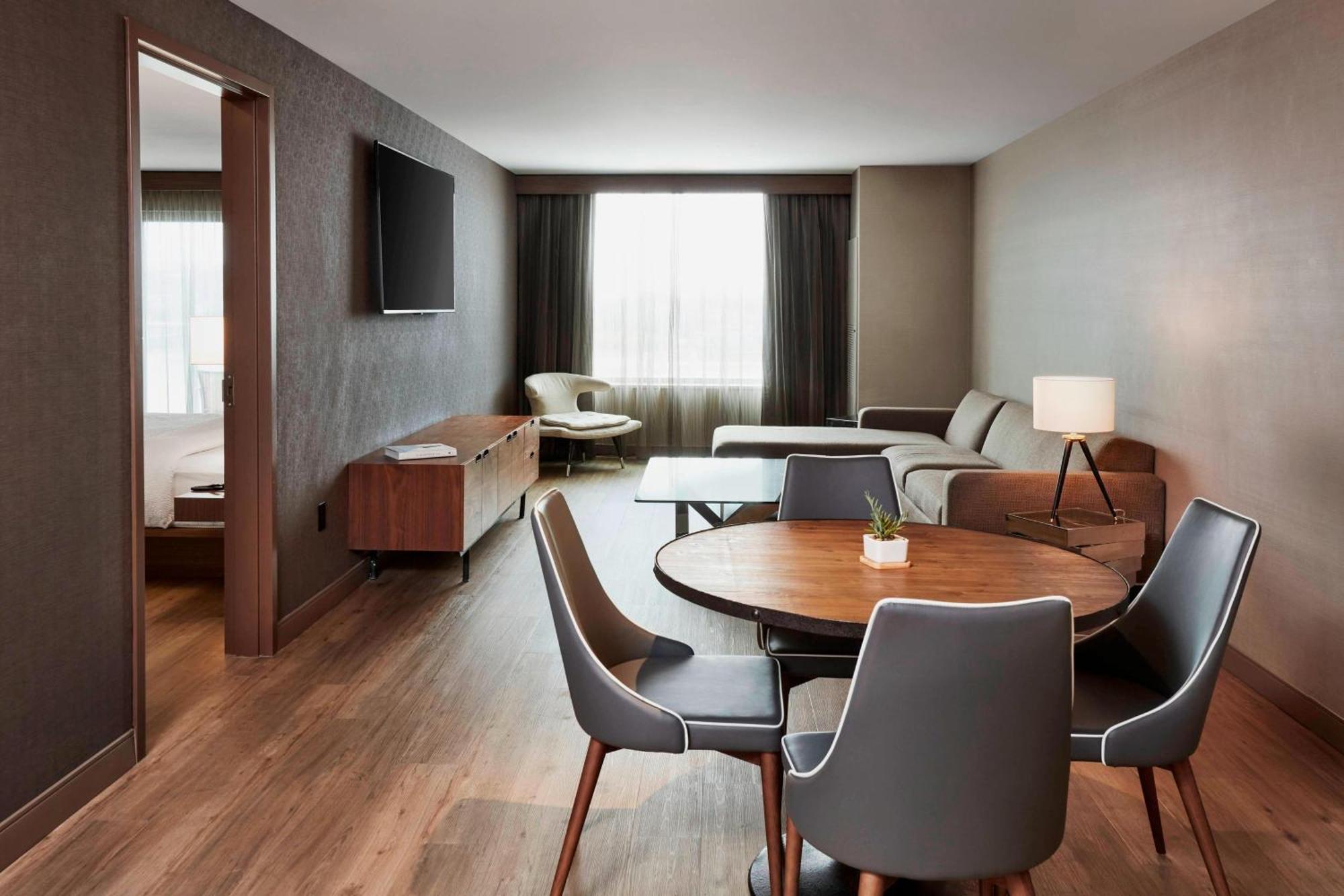 Ac Hotel By Marriott Cincinnati At The Banks Εξωτερικό φωτογραφία